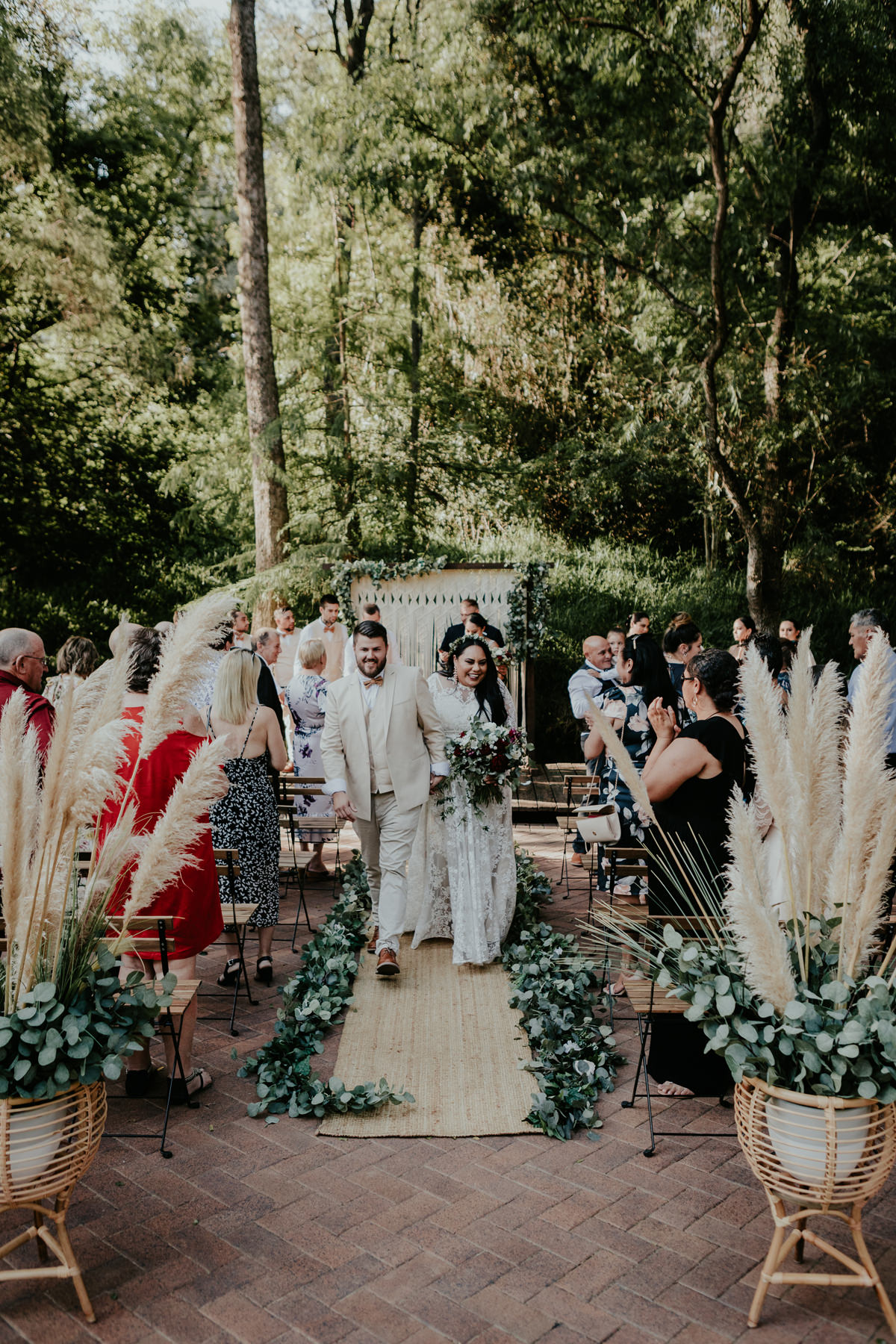 187485-teri-anne-bens-luxe-boho-rainforest-wedding-by-ethereal-photography